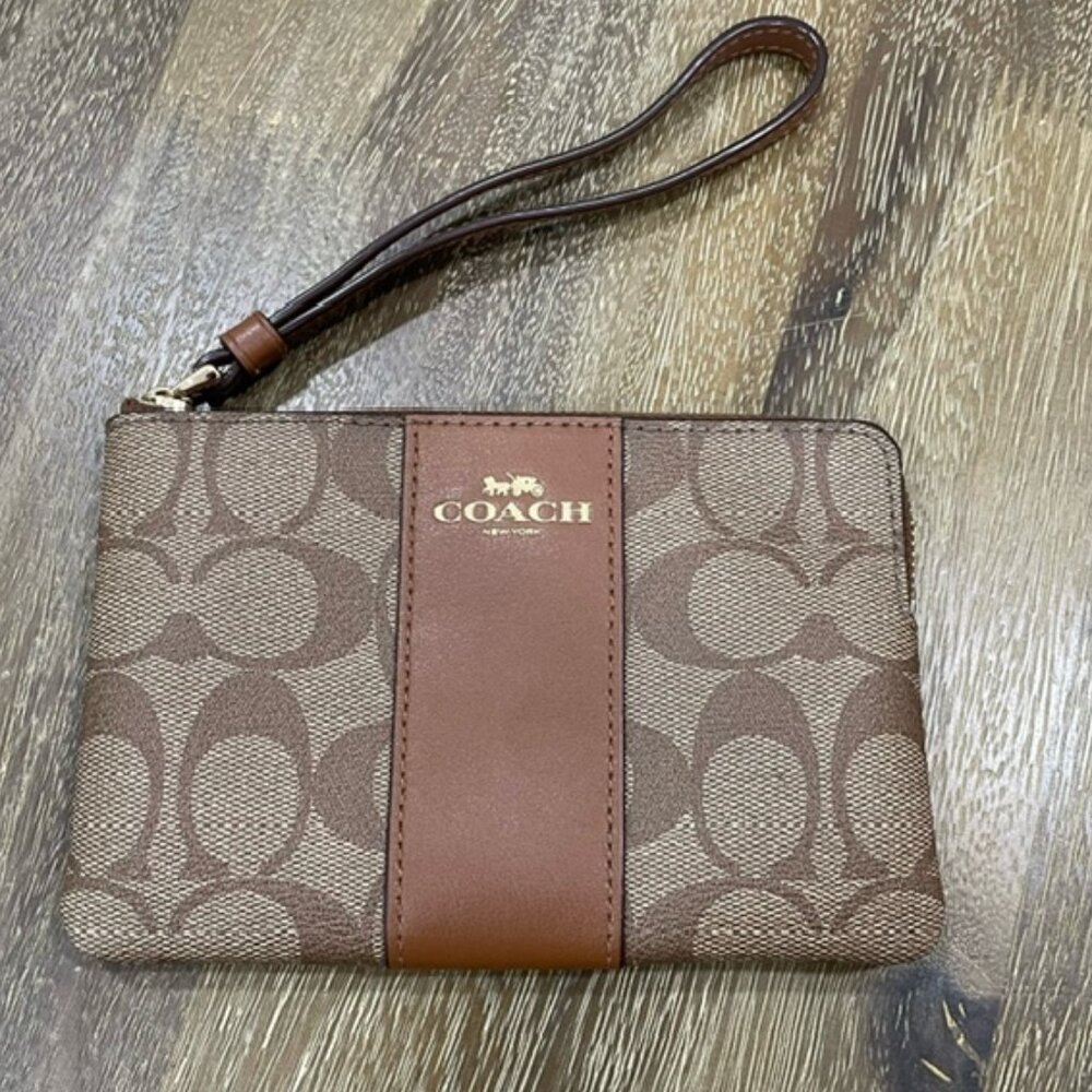 COACH Corner Zip Wristlet in Signature Canvas